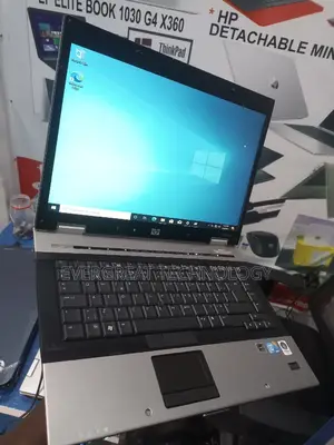 Laptop HP EliteBook 8530P 4GB Intel Core 2 Duo HDD 250GB
