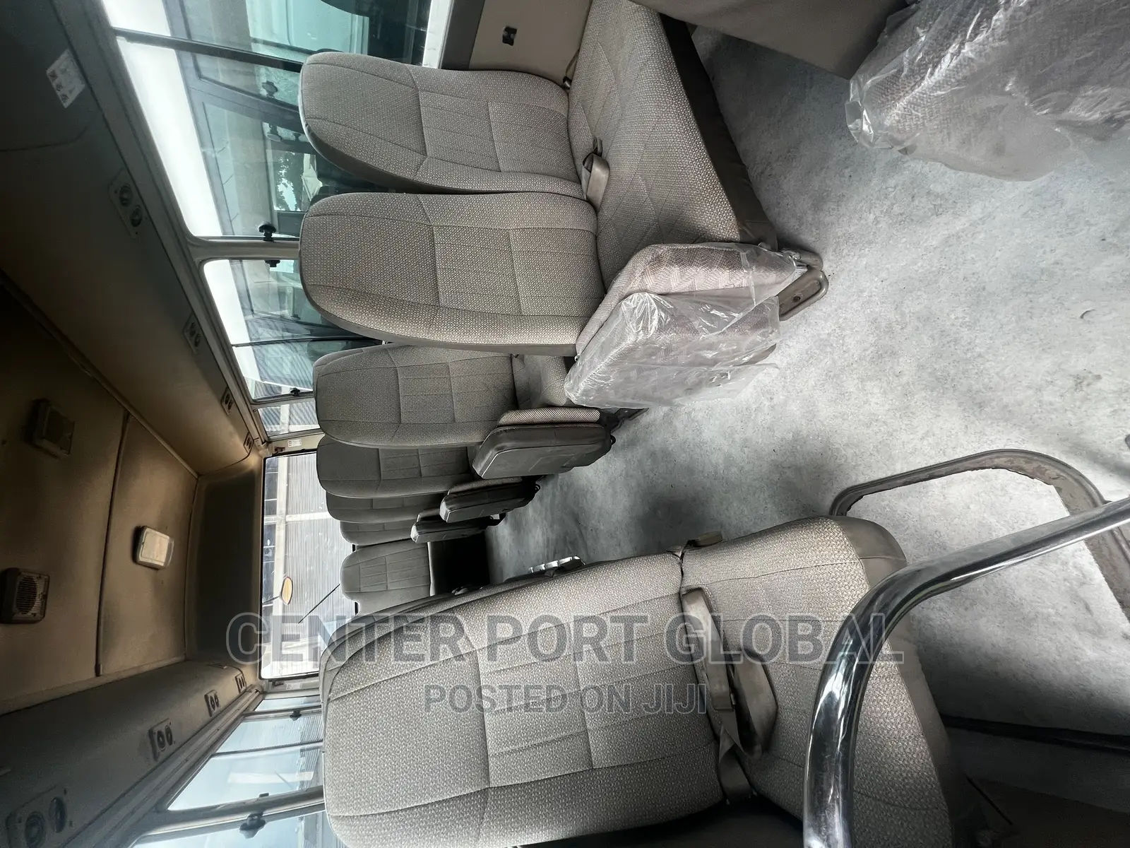 Toyota Coaster 2017