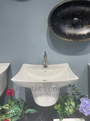 Designed Wall Hanging Ceramic Basin