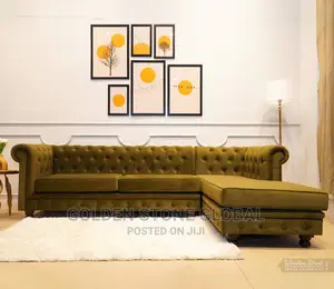 Luxury l'Shape Sofa Couch.