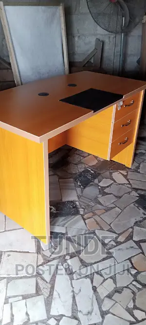 Quality Office Desk