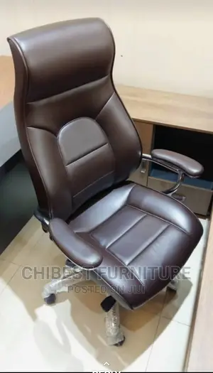 Standard Executive Chair