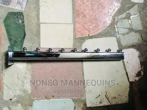 9 Pins Thick Wall Hangers Display