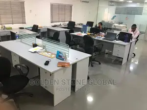 4 Seater Office Workstation Table.