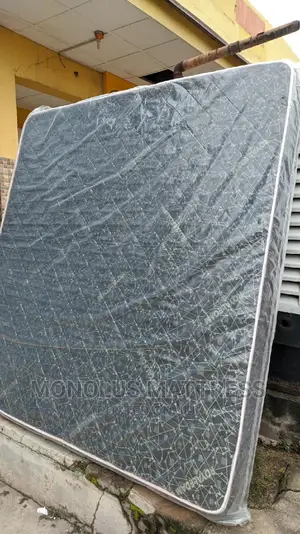 6 by 6 by 8" Royal Foam Gallant Mattress