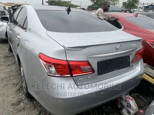 Lexus ES 350 2012 Silver