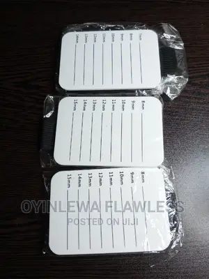 Eyelash Holder Wrist Tile Band