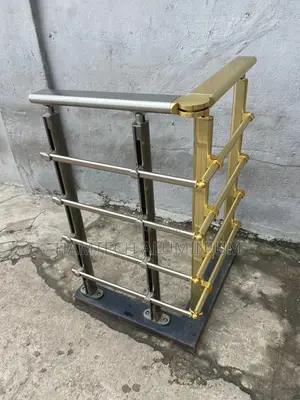 Over Aluminum Handreil