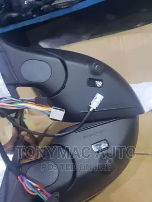 Mercedes-Benz GLE Side Mirrors With Camera