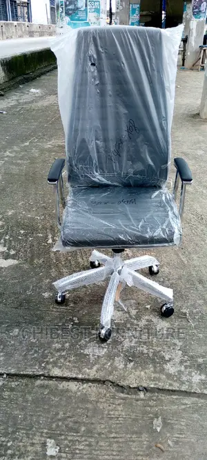 Standard Executive Chair