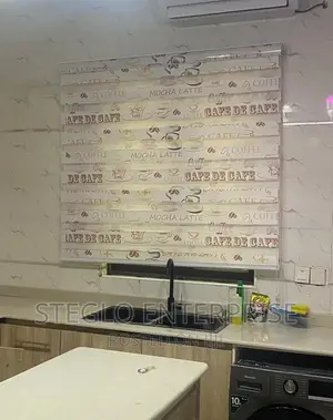 Cafe De Cafe Day and Night Kitchen Blind