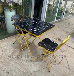 BLACK MARBLE Foldable Table and Chair .