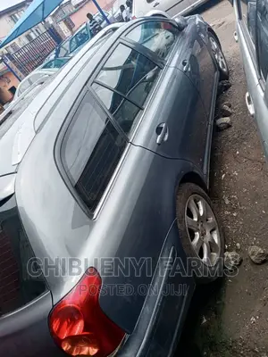 Toyota Avensis Wagon 2005