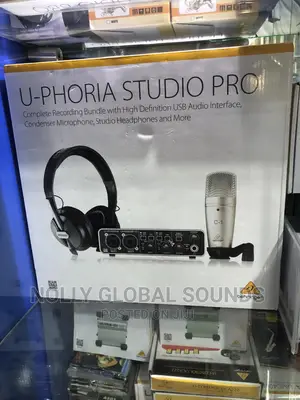 Behringer Uphoria Studio Pro Complete Recoding Bundle