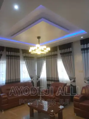 Interior Designer and P.O.P