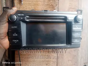 TOYOTA RAV4 2013 - 2015 Radio and Cd Player