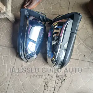 Complete Side Mirror Toyota Hilux 2016-2020