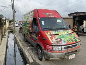 Moving Van in Surulere