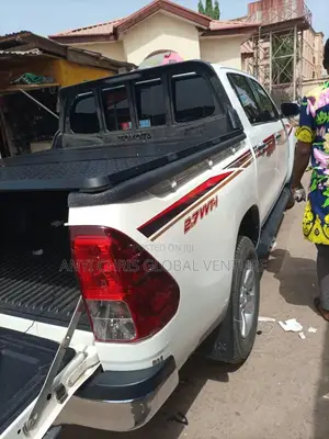 Toyota Hilux Boot Cover Firber Folding