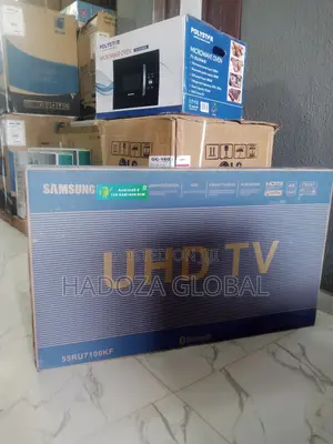 Durable Samsung Smart LED TV 55"
