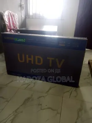 New Samsung 55inches Smart TV 55ru7100kf