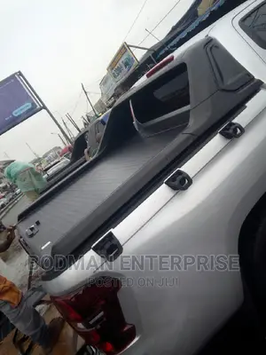 Rolling Boot Cover With Spoiler for Changan =