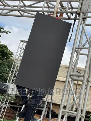 P5 P6 Indoor Outdoor LED Display Screen