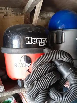 Vacuum Cleaner