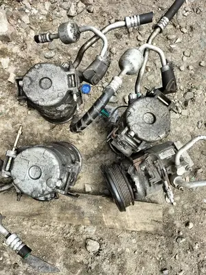 Compressors for Highlander and Sienna 2005 (Very Neat)