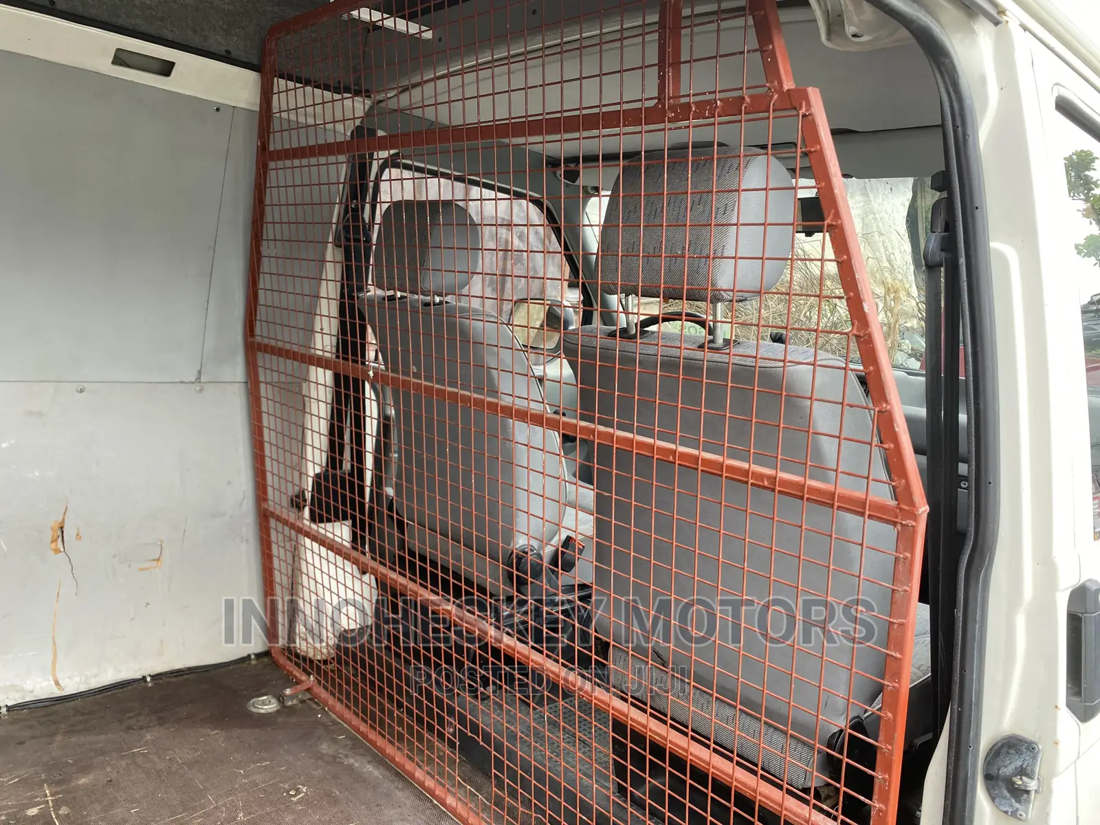 Volkswagen Transporter 2002 White