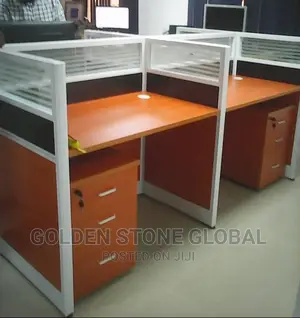 4 Seater Workstation
