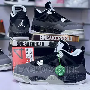 Original Air Jordan 4 Retro Fear Sneakers