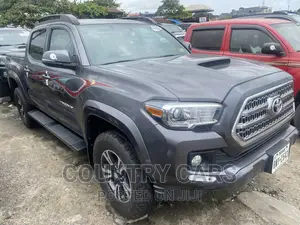 Toyota Tacoma TRD Sport 2017 Gray