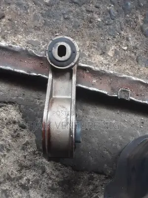 Smaller Engine Sitting Nissan Rogue 2008/2009/2010/2011/2012