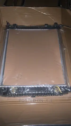 Radiator Nissan Almera 2012