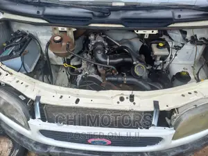 Ford Transit 2000 White