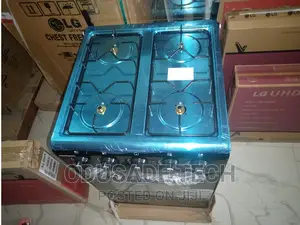 Solid 4 Burner Bruhm Gas Cooker