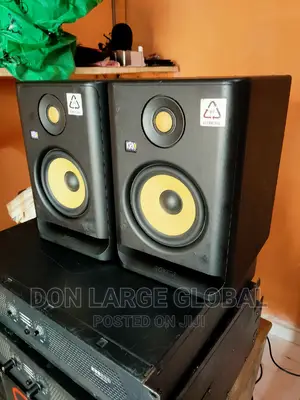 Rokit 5 4G Studio Monitor