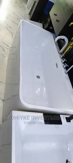 High Quality Italian Free Standing Bathtub