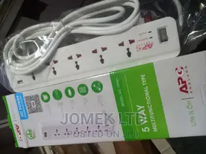 APC Surge Protection Extension Box – Pm5-uk-white