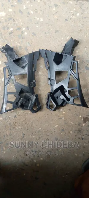 GLE Head Light Hangers Set
