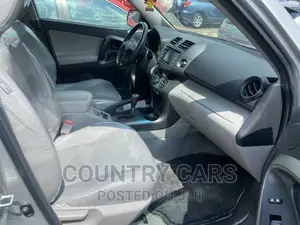 Toyota RAV4 3.5 Limited 4x4 2011 Silver