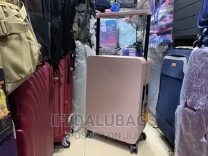 Medium Size Quality Luxury Big Pole Travel Luggage