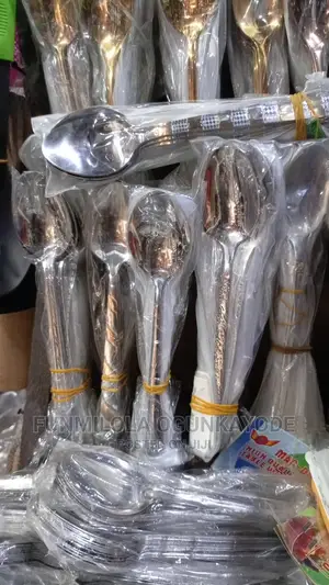 Quality Mix With Gold Spoons 1dozen