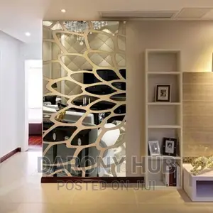 3D Accent Wall Mirror Decor