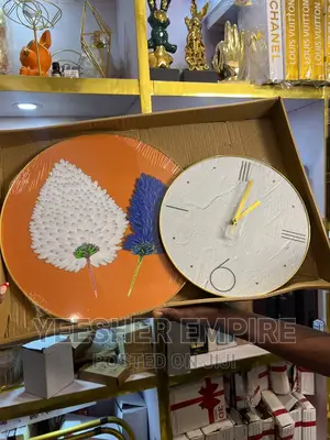 Clock + Frame