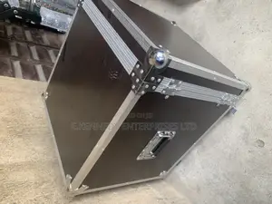 Professional 4 Units Amplifier Rack Case