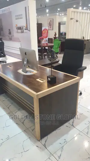 High Quality Executive Director's Office Table.