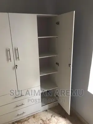 Standard Wardrobe 4feet by 6feet