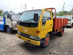 Toyota Dyna 200 With Direct Engine
